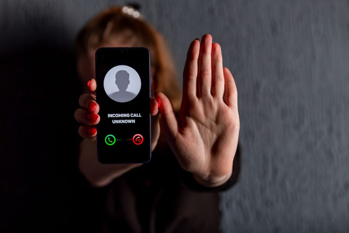 4391 iOS 26: iPhone автоматаар спам дуудлагад хариу өгдөг болно