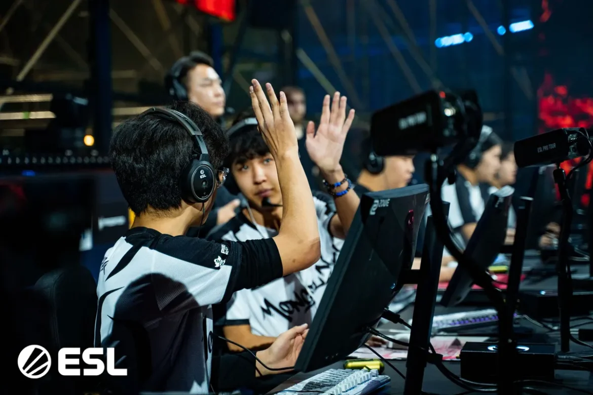 The Mongolz баг нэг байр ухарч, дэлхийн чансааны 4-р байрт жагслаа