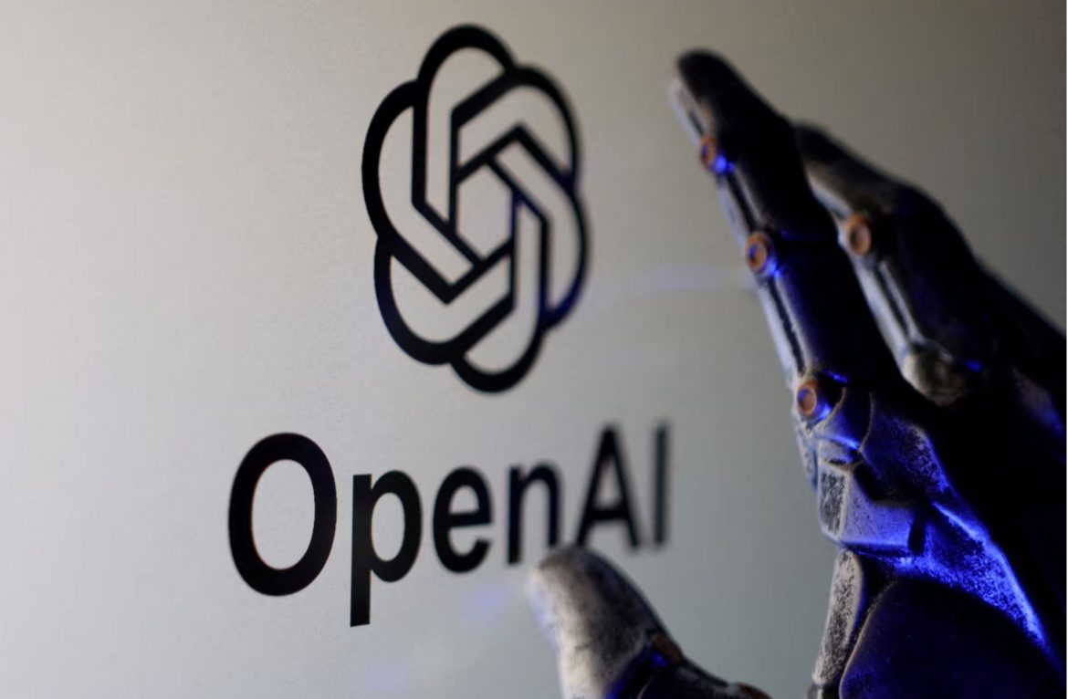 OpenAI GPT-5 загвараа илүү найрсаг болгож шинэчлэв