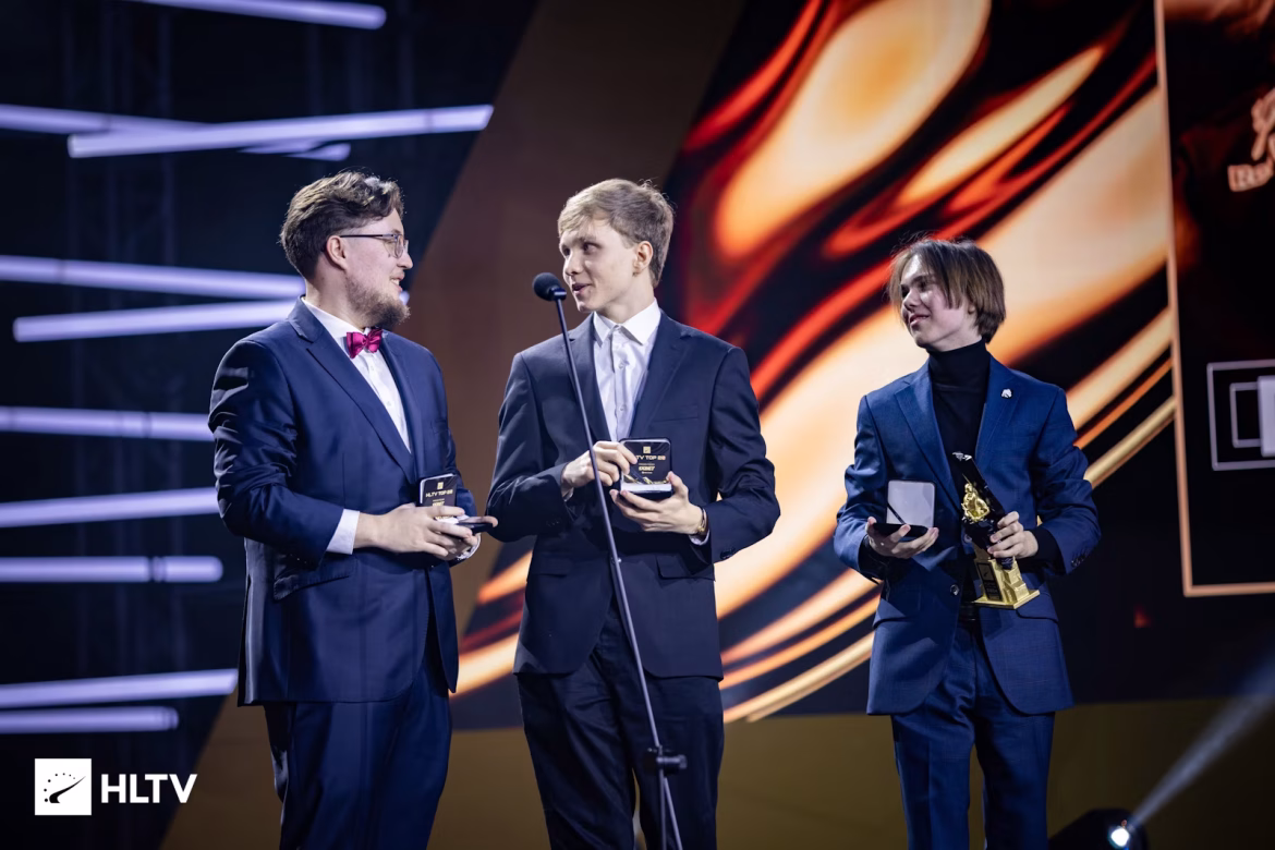 Үнэлгээ 3.0 шилдэг 10 багт ямар өөрчлөлт авчрав?