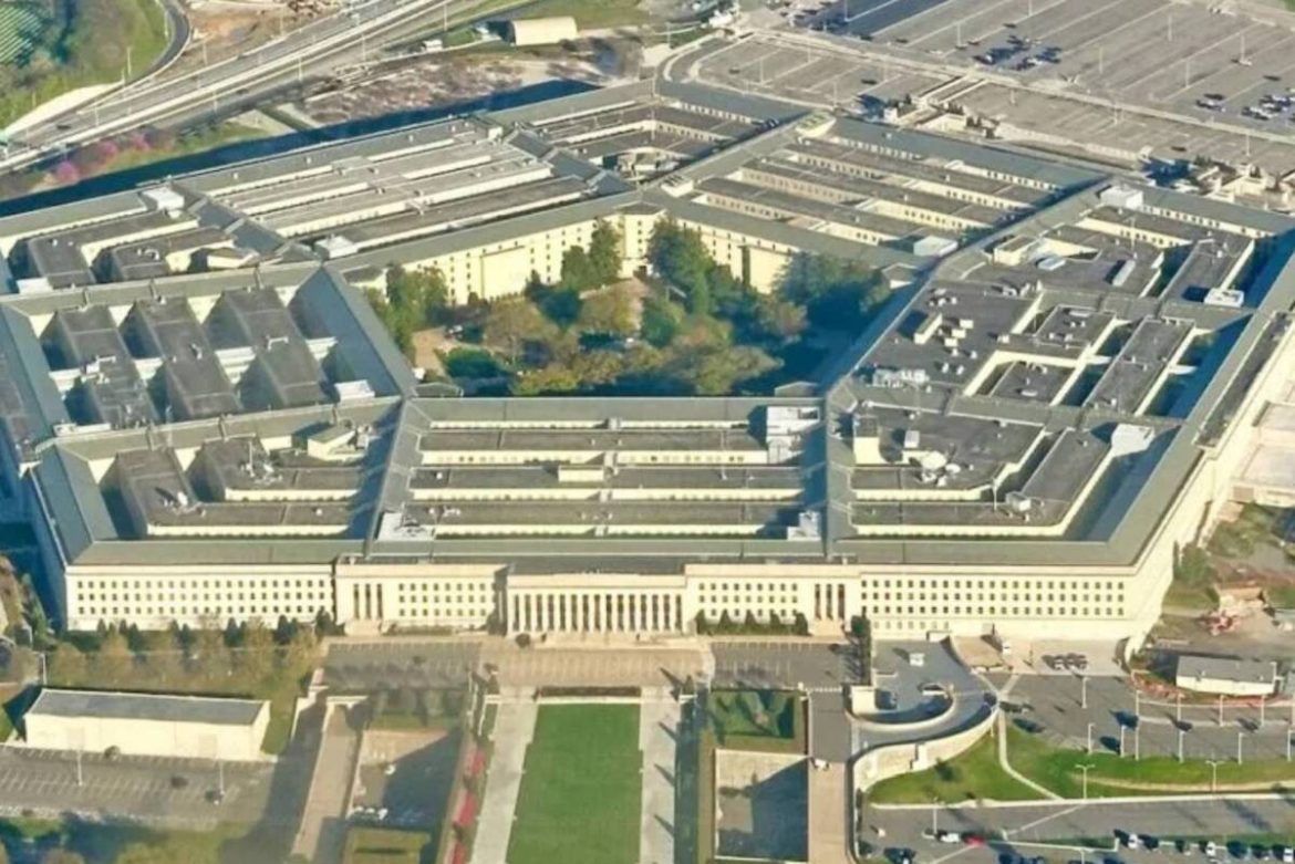 Пентагон Google-ийн хиймэл оюуны агентуудыг ашиглаж эхэллээ