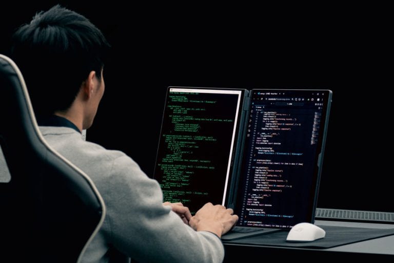 ROG Zephyrus Duo: хоёр 16 инчийн OLED дэлгэцтэй дэлхийн анхны тоглоомын ноутбук гарлаа 8 ROG Zephyrus Duo: хоёр 16 инчийн OLED дэлгэцтэй дэлхийн анхны тоглоомын ноутбук гарлаа