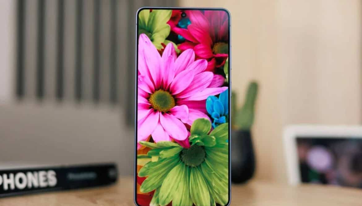 Samsung дараагийн том үсрэлтээ бэлдэж байна: Galaxy S28 Ultra нүдний шилгүй 3D дэлгэцтэй болж магадгүй