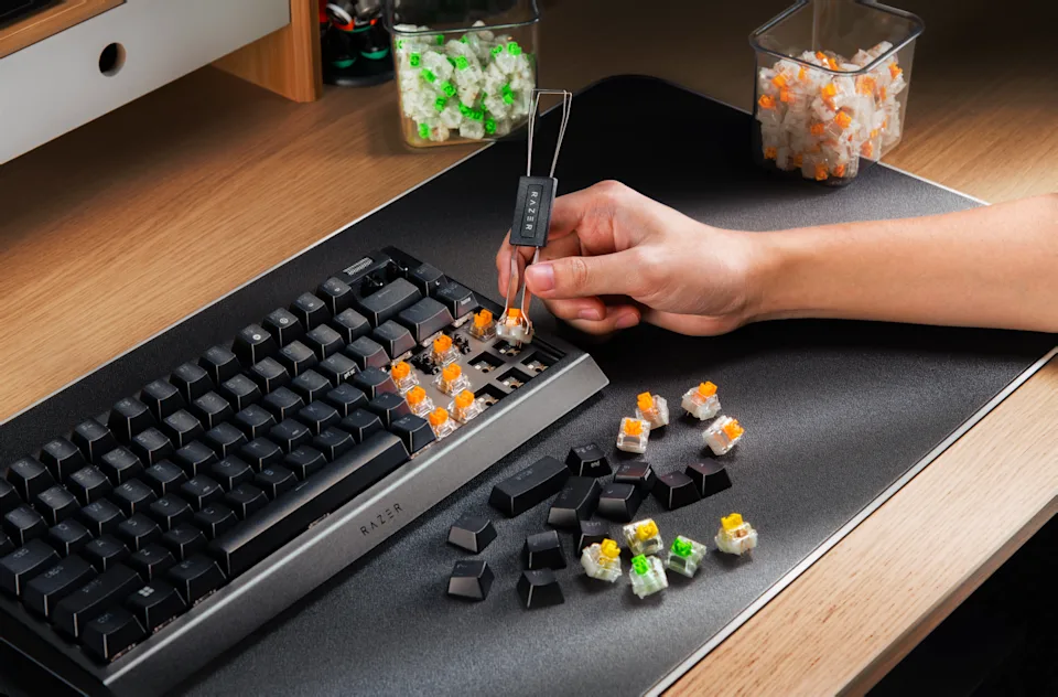 Razer анх удаа хэрэглэгч өөрөө угсрах боломжтой механик гар гаргалаа 6 Razer анх удаа хэрэглэгч өөрөө угсрах боломжтой механик гар гаргалаа