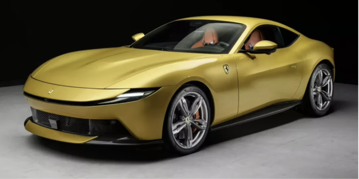 Ferrari Amalfi спорт машиныг танилцуулж байна