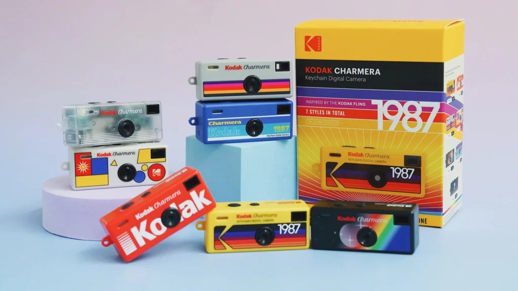 Kodak шинэ Charmera түлхүүрийн оосортой камер худалдаанд гаргалаа 6 Kodak шинэ Charmera түлхүүрийн оосортой камер худалдаанд гаргалаа
