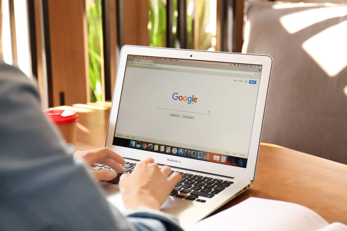 Google ивээн тэтгэсэн хайлтын үр дүнг нуух шинэ боломж нэвтрүүллээ