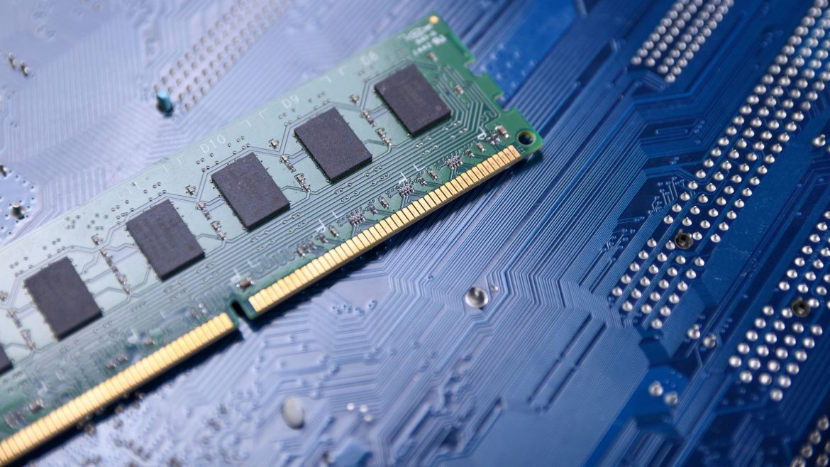 Санах ойн зах зээл дахин савлаж, DRAM 63 хувь, NAND 75 хувь хүртэл өсөж магадгүй