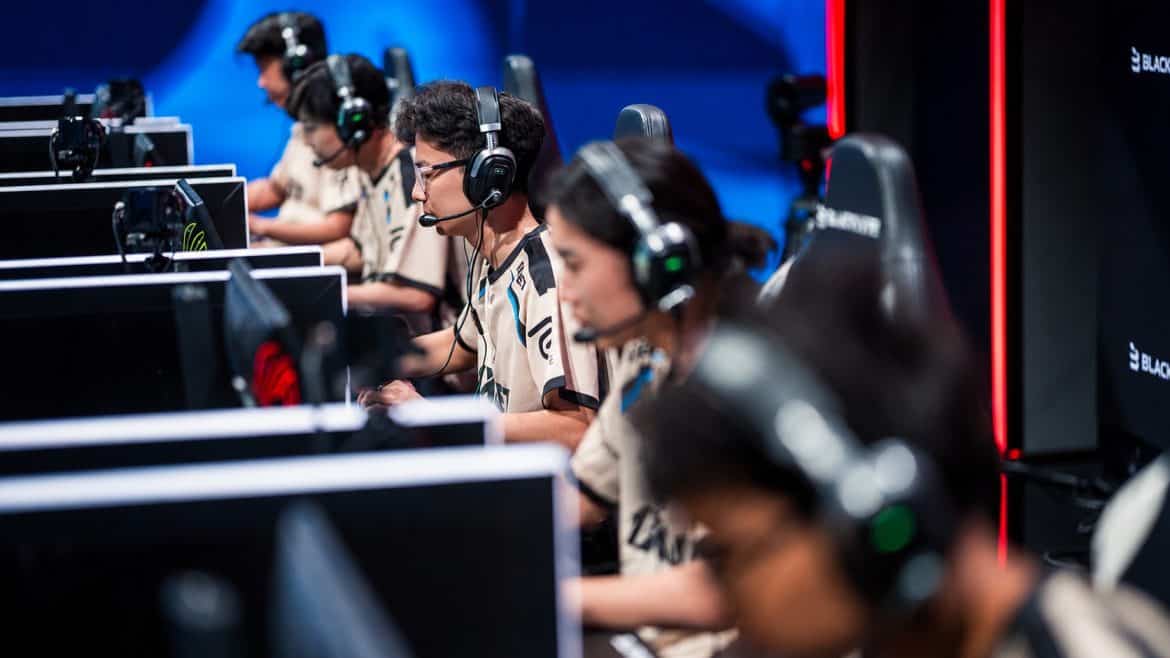 The MongolZ Esports World Cup 2026-д аваргын нэрээ хамгаалахаар Парисыг зорино-1xbet